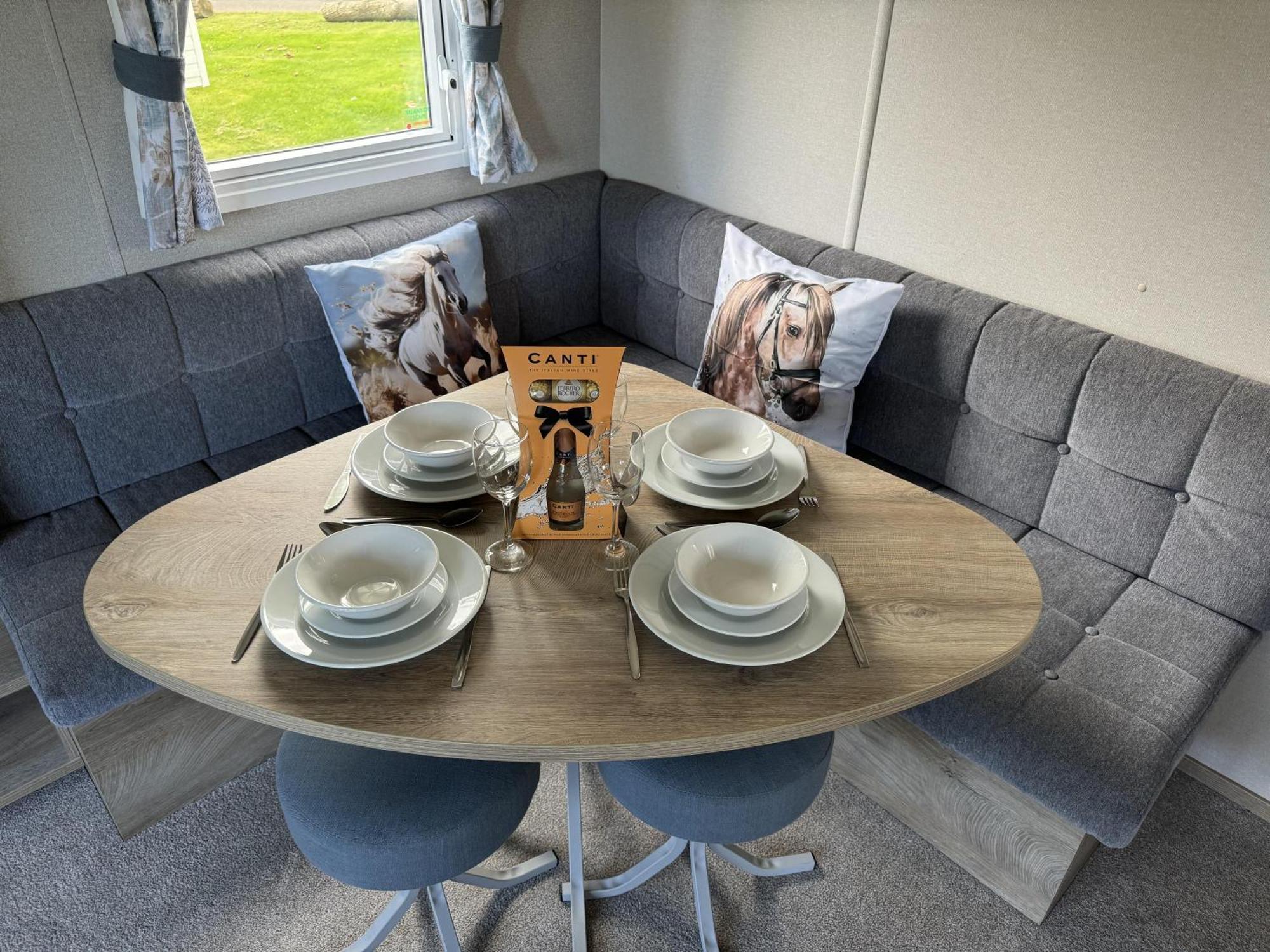 Berwick-Upon-Tweed - Caravan - Sleeps 6 - Parking Exterior foto
